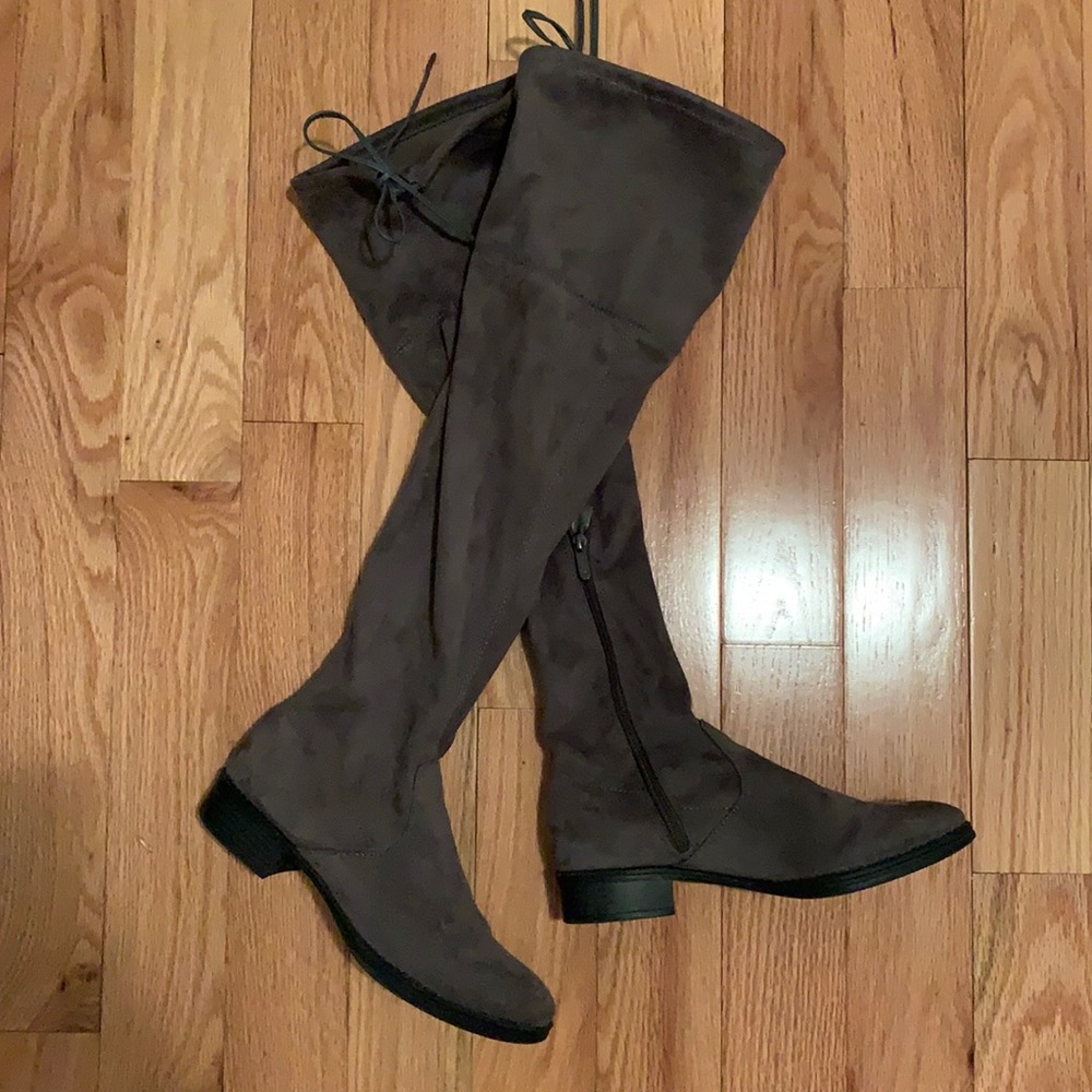 Gray over-the-knee boots size 8